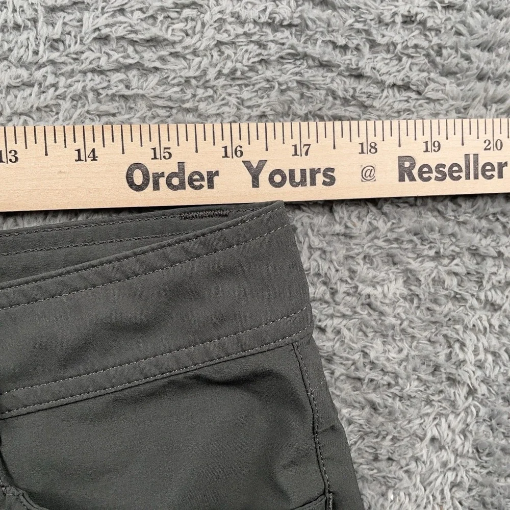Eddie Bauer Olive Green Cargo Capris - Picture 5 of 9